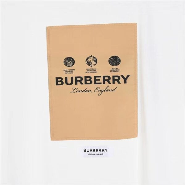 BRBRY T-shirt  London England
