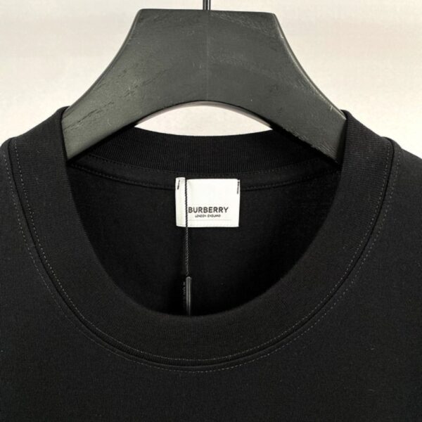 BRBRY T-shirt