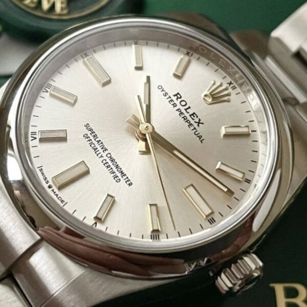 3-479.jpg RLX Oyster Perpetual vv