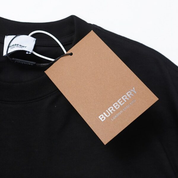 BRBRY T-shirt