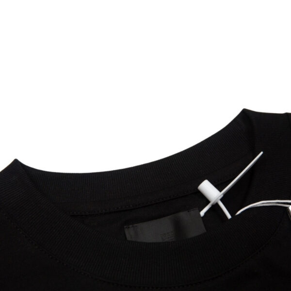GVNCHY T-Shirt