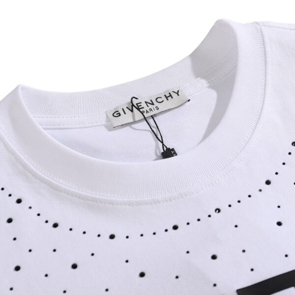GVNCHY T-Shirt