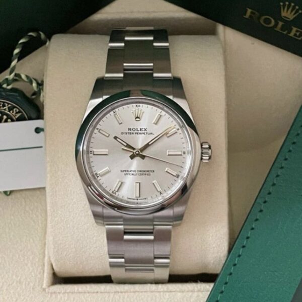 5-330.jpg RLX Oyster Perpetual vv