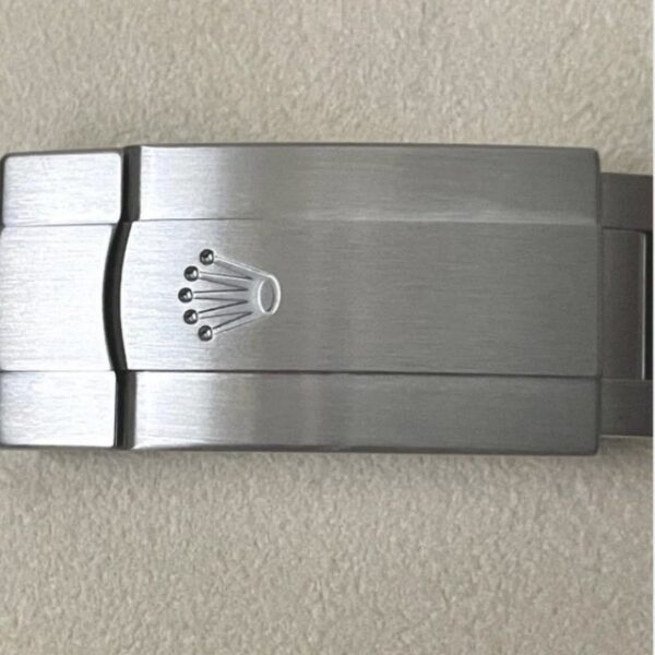 6-240.jpg RLX Oyster Perpetual vv