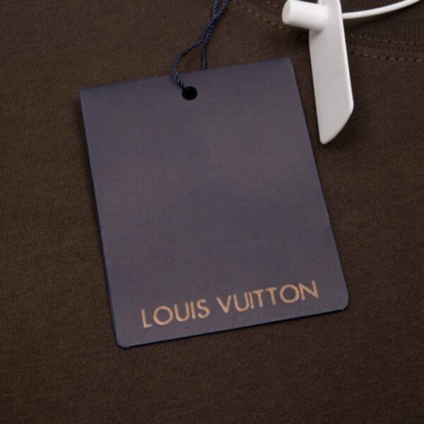 LV T-shirt Brown