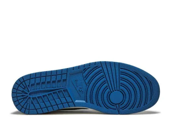 air-jordan-1-low-travis-scott-x-fragment-3.webp AIR JORDAN 1 LOW TRAVIS SCOTT X FRAGMENT