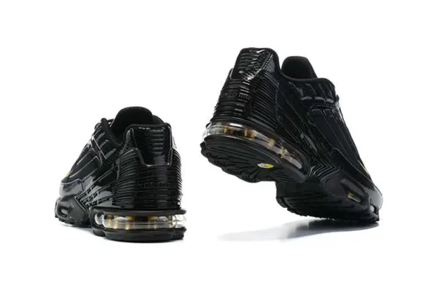 AIR MAX PLUS TN 3 ‘BLACK RACER BLUE’