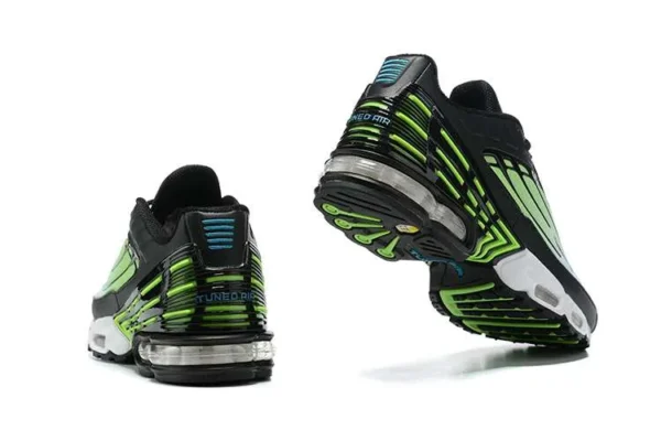 AIR MAX PLUS TN 3 ‘GHOST GREEN’
