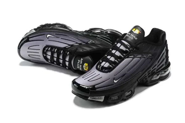 AIR MAX PLUS TN 3 ‘GREY BLACK’
