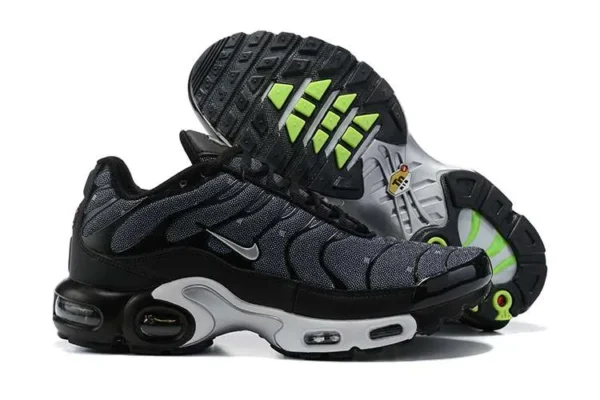 AIR MAX PLUS TN ‘BLACK CHROME’