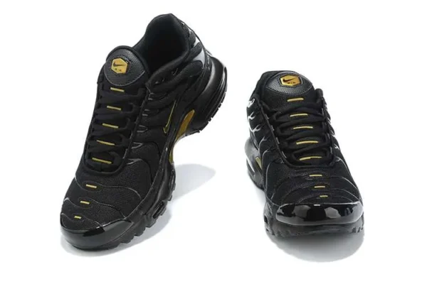AIR MAX PLUS TN ‘BLACK GOLD’