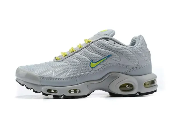 air-max-plus-tn-blanche-toggle.webp AIR MAX PLUS TN ‘BLANCHE TOGGLE’
