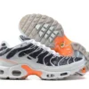 AIR MAX PLUS TN ‘CRATER’
