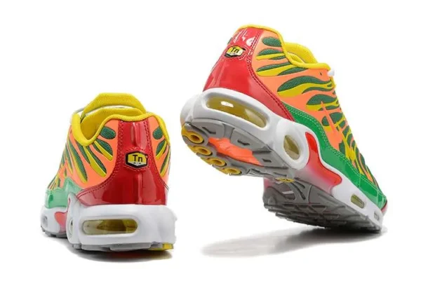 air-max-plus-tn-double-swoosh-18.webp AIR MAX PLUS TN ‘DOUBLE SWOOSH’