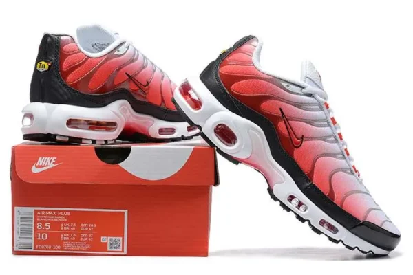 AIR MAX PLUS TN ‘FIRE’