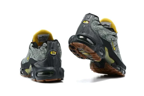 AIR MAX PLUS TN ‘FRESH PRESPECTIVE’