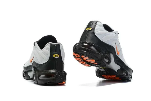 AIR MAX PLUS TN ‘GREY FLAME ORANGE’