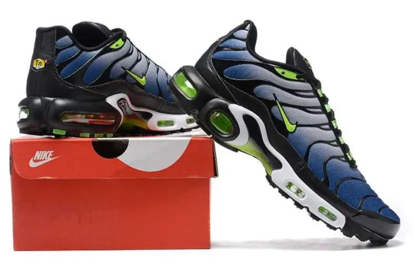 AIR MAX PLUS TN ‘ICONS’