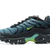 AIR MAX PLUS TN ‘IRIDESCENT’