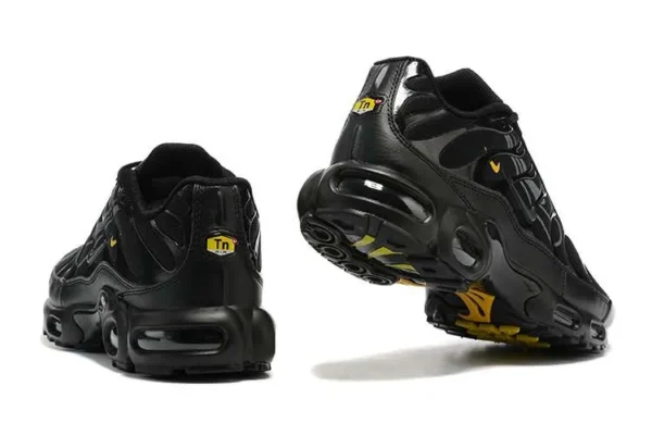 AIR MAX PLUS TN ‘MULTI-SWOOSH BLACK’