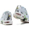 AIR MAX PLUS TN ‘NEON METALLIC SILVER’
