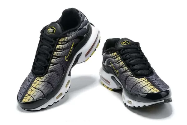 AIR MAX PLUS TN ‘NO ESCAPE’