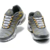 AIR MAX PLUS TN ‘PARTICLE GREY SULFUR’