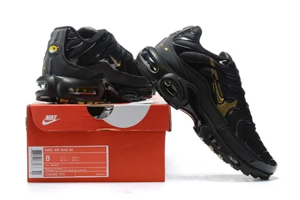 AIR MAX PLUS TN ‘SHADOW GOLD’