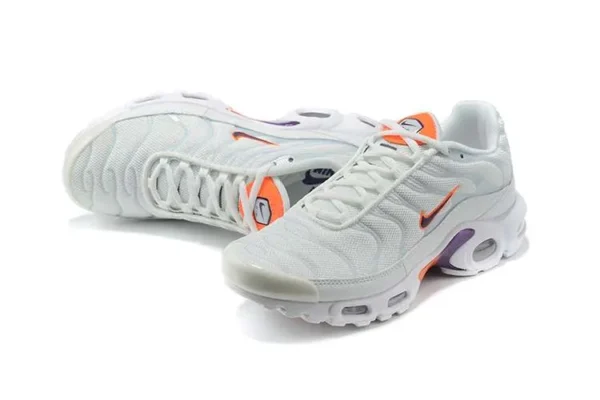 AIR MAX PLUS TN ‘WHITE CRIMSON’