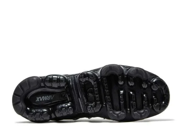 air-vapormax-plus-cool-grey-3.webp AIR VAPORMAX PLUS ‘COOL GREY’