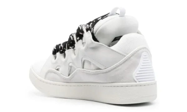 Curb White Black