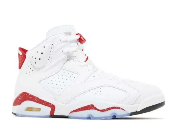 JORDAN RETRO 6 ‘RED OREO’