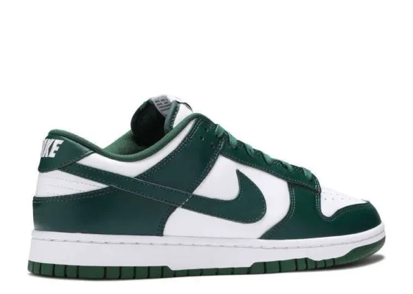 SB DUNK LOW ‘MICHIGAN STATE’