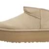 Stivaletti Classic Ultra Mini Platform Donna