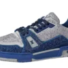 Trainer Blue