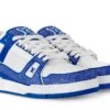 Trainer Blue