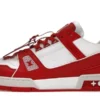 Trainer Red