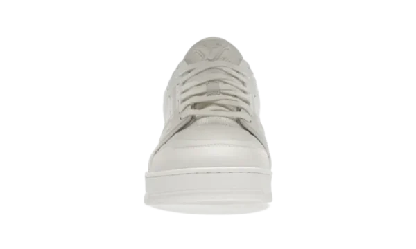 Trainer White