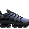 VAPORMAX PLUS