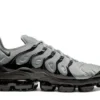 VAPORMAX PLUS