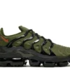VAPORMAX PLUS