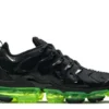 VAPORMAX PLUS