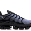 VAPORMAX PLUS
