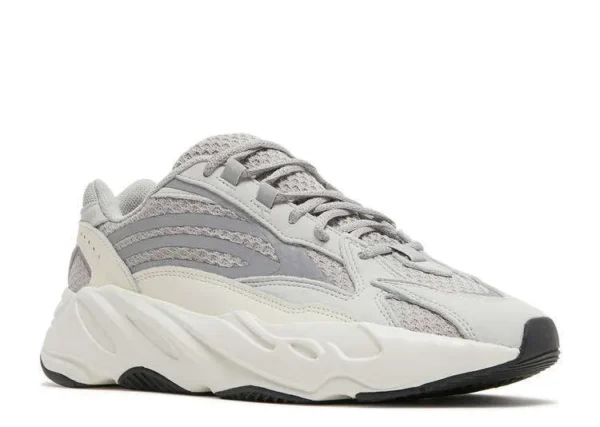 YEEZY BOOST 700 V2 ‘STATIC’